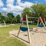 Osiedle Piastowskie By Renters Apartament
