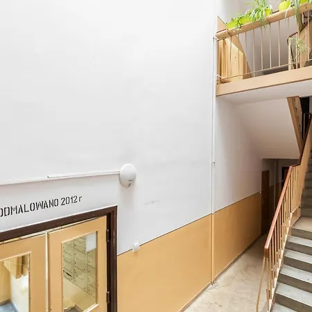 Lägenhet Osiedle Piastowskie By Renters